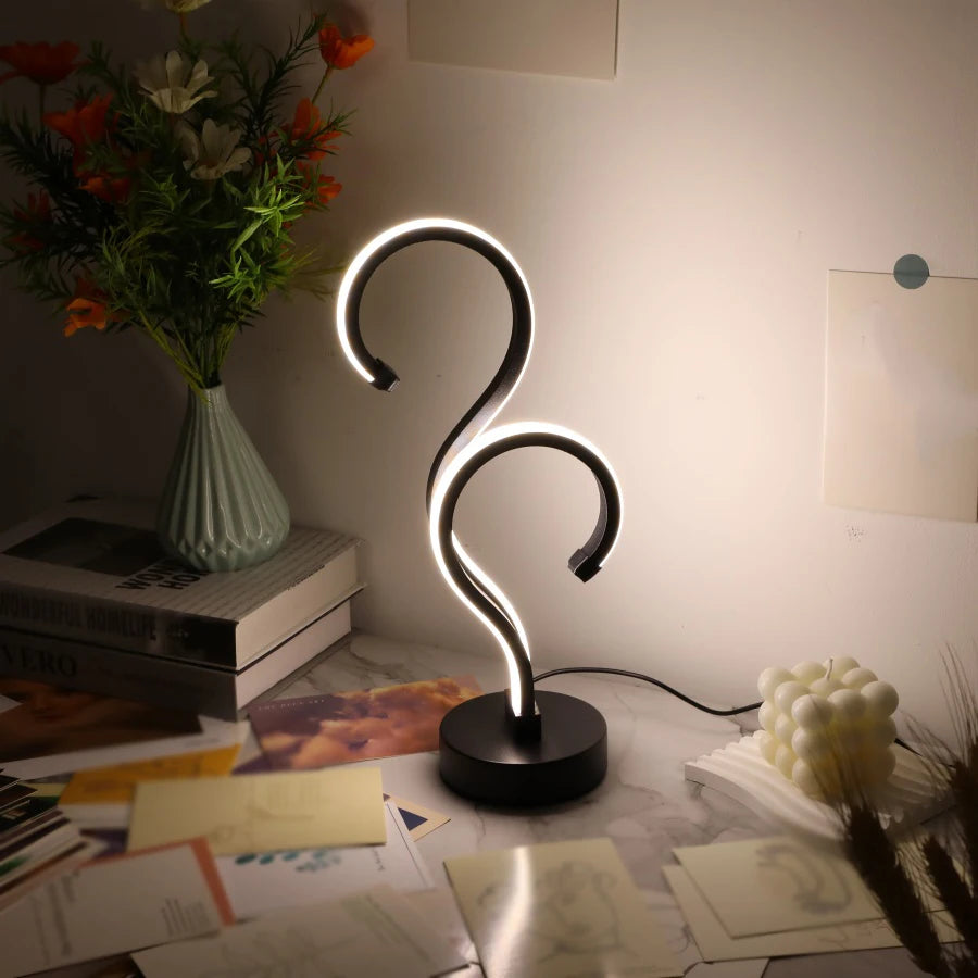 Luminária de Mesa USB com Escurecimento Tricolor para Proteção Ocular
