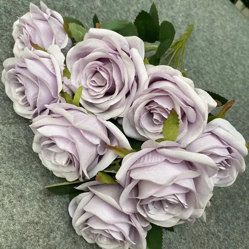 Buquê de Rosas Artificiais Elegantes para Decoração de Casamento