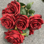 Carregue a imagem na visualização da galeria, Buquê de Rosas Artificiais Elegantes para Decoração de Casamento
