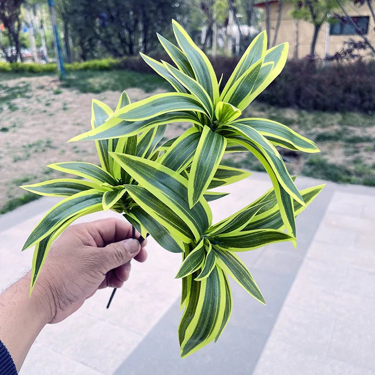 Lírios Artificiais Decorativos - Beleza e Praticidade