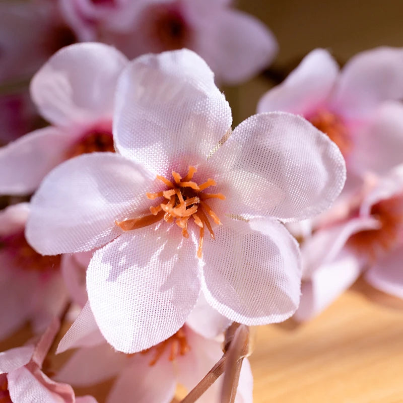 Ramo de Flor de Cerejeira Artificial 40cm para Decoração e Casamentos