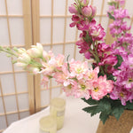 Carregue a imagem na visualização da galeria, Flor Artificial de Seda Delphinium 75cm para Decoração Elegante

