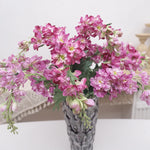 Carregue a imagem na visualização da galeria, Flor Artificial de Seda Delphinium 75cm para Decoração Elegante
