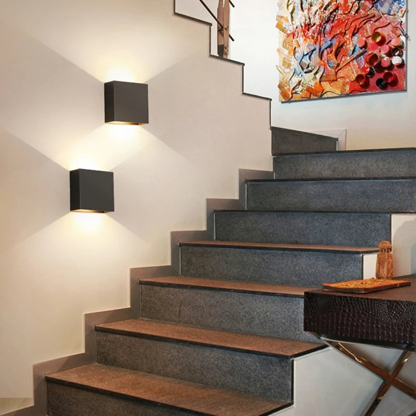 Arandela Minimalista LED 6W: Elegância e Eficiência na Iluminação
