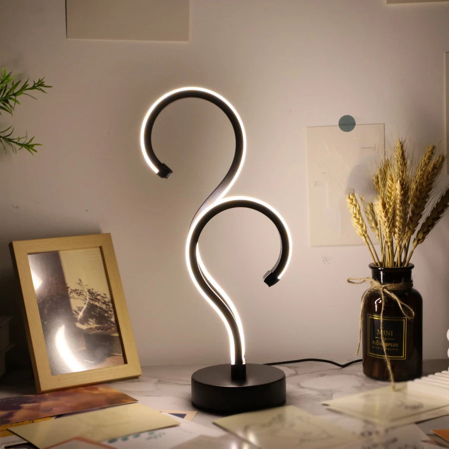 Luminária de Mesa USB com Escurecimento Tricolor para Proteção Ocular