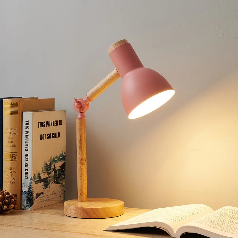 Luminária Nórdica de Mesa com Ajuste de Luz LED
