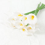 Carregue a imagem na visualização da galeria, Buquê de Lírios Calla Toque Real para Decoração e Casamentos
