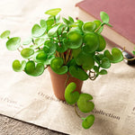 Carregue a imagem na visualização da galeria, Buquê de Folhagem Artificial Verde 15cm - Elegância e Praticidade

