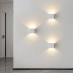 Carregue a imagem na visualização da galeria, Arandela Minimalista LED 6W: Elegância e Eficiência na Iluminação
