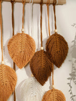 Carregue a imagem na visualização da galeria, Tapeçaria de Parede Macramé Boho: Charme e Elegância
