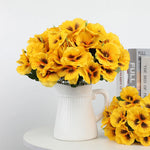 Carregue a imagem na visualização da galeria, Flores Artificiais de Seda para Decoração Elegante
