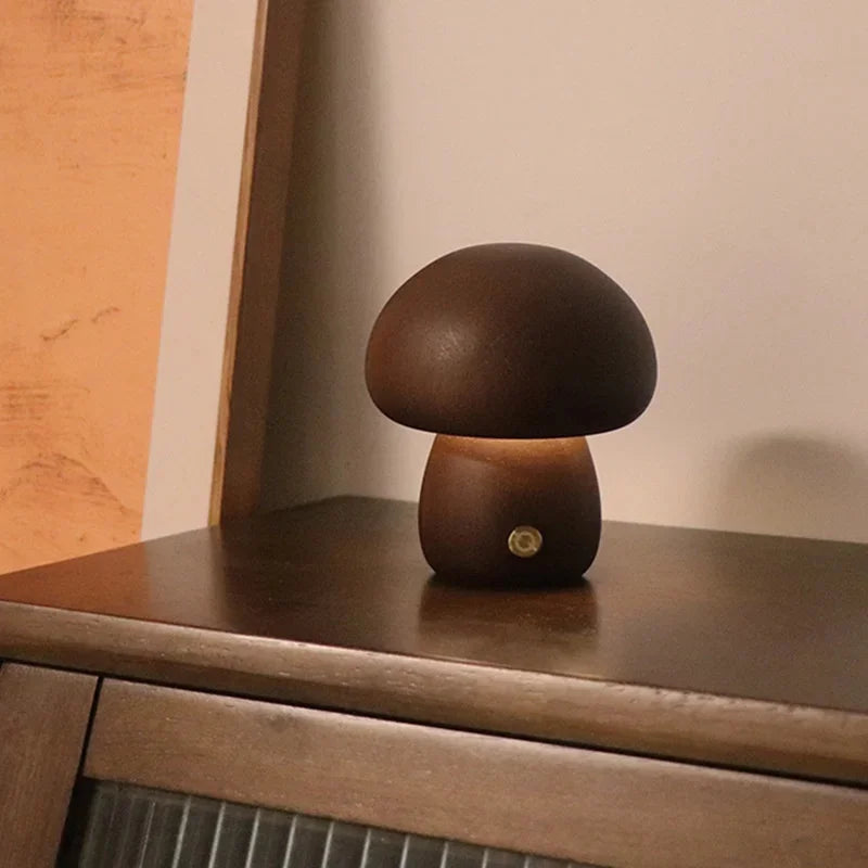 Luminária de Mesa Infantil LED com Toque e Design em Cogumelo Loja Salve Decor