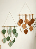 Carregue a imagem na visualização da galeria, Tapeçaria de Parede Macramé Boho: Charme e Elegância
