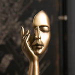 Carregue a imagem na visualização da galeria, Estátuas Abstratas de Resina: Elegância e Arte para Sua Decoração

