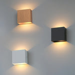 Carregue a imagem na visualização da galeria, Arandela Minimalista LED 6W: Elegância e Eficiência na Iluminação
