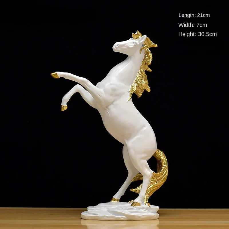 Escultura de Cavalo em Resina: Elegância e Inspiração para Sua Decoração
