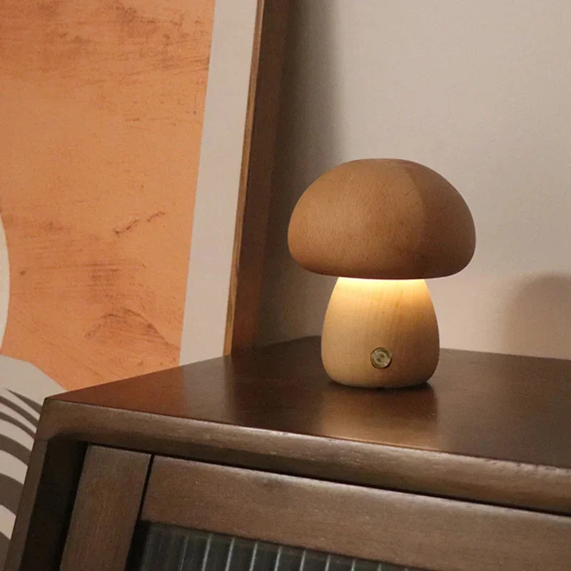 Luminária de Mesa Infantil LED com Toque e Design em Cogumelo Loja Salve Decor